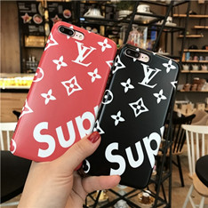 シュプリーム ヴイドン コラボ iphone8カバー