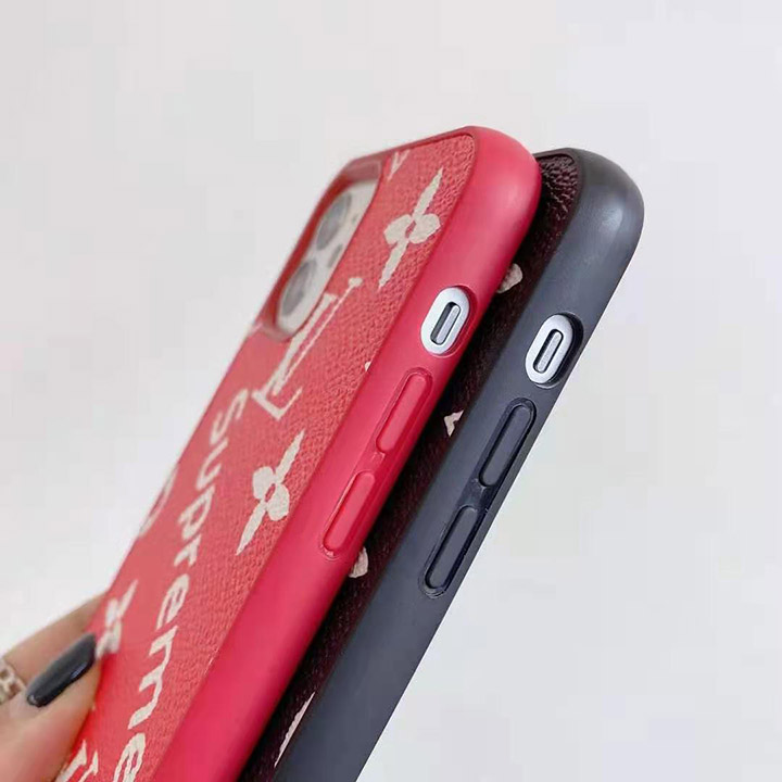 ブランド アイフォンxs 8プラス保護カバー かっこいい