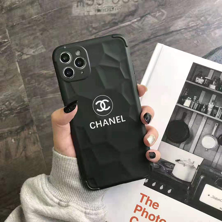 Chanel iphonexs maxかばー シンプル風，シャネルアイフォン12スマホケース