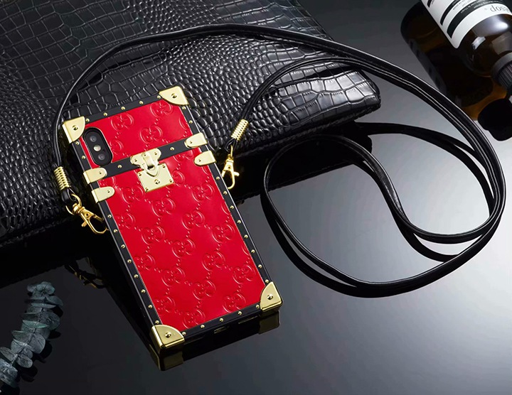 iPhoneX グッチケース トランク型