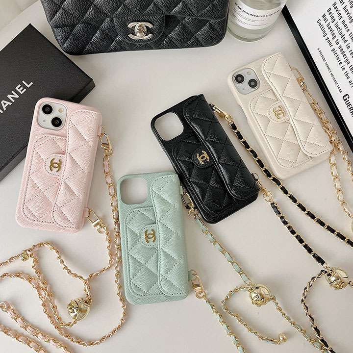 chanel iphone15ケースチェーン付き