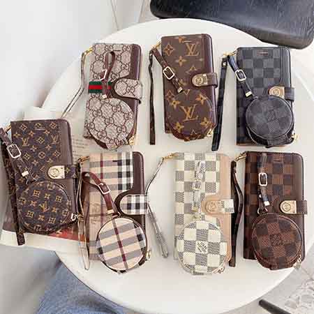 LV iPhone15ケース 手帳型