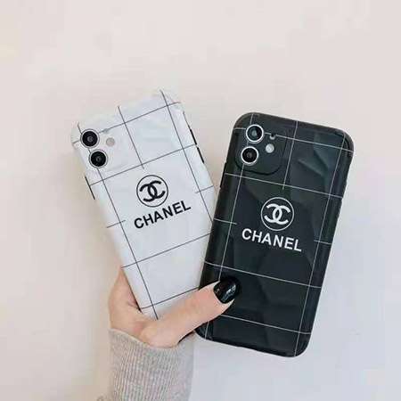 シャネル Iphone12 12mini 通販ケース ブランド Chanel Iphone12pro 12pro Max携帯カバー 黑白 菱型デザイン アイホン11 X 8plusケース かっこいい 個性 ペア向け