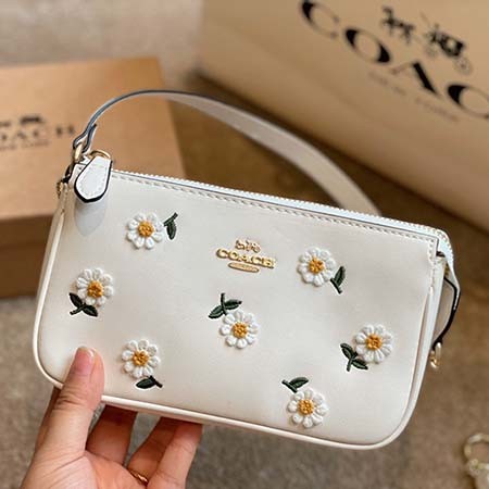 Coach ハンドバッグ 横開き
