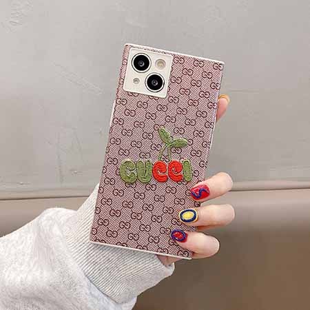 Gucciアイフォン xr/xs/xsmaカバーシンプル風