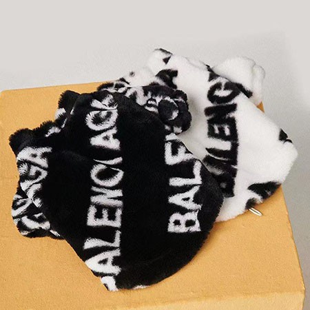 balenciaga ペット用服