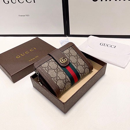 gucci 横開き