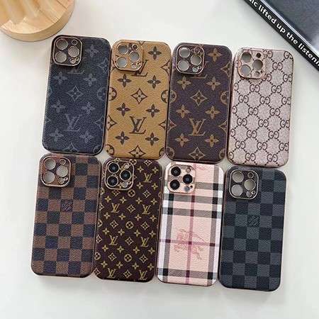 ルイヴィトン/グッチ/バーバリー ハイブランドiphone16/16plus携帯ケースメッキデザイン 擦り傷防止 芸能人iphone15pro/15promaxユニセックスケース LV バンパー iphone14/13ケースおしゃれ