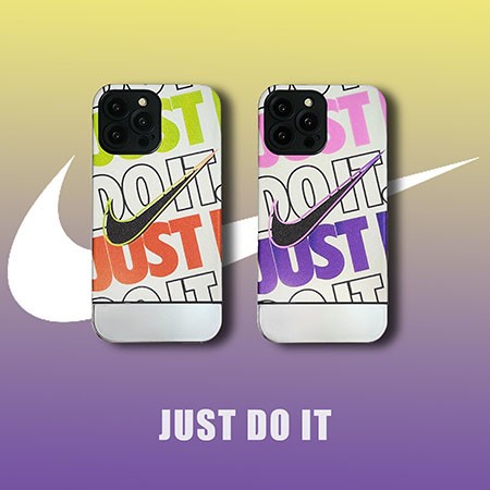 iPhone 14 ロゴ付き ケース Nike