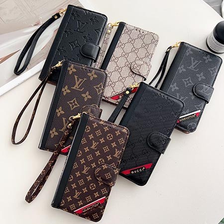 Gucciアイホン13全面保護保護ケース