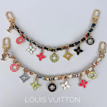Louis Vuitton チェーン プレッピーフラワーチャーム