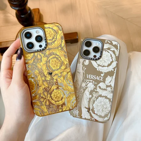 ヴェルサーチiphone17pro/17promax携帯ケース バロッコ柄 電気メッキ加工 magsafeケース