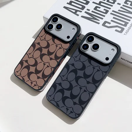 コーチ シグネチャーiPhone17pro/17promax携帯ケース Cロゴ レザー 欧米風