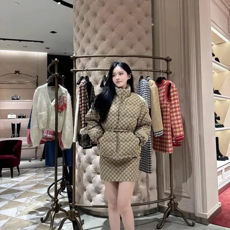 GUCCI GG柄 ダウンジャケット ベージュ レディース