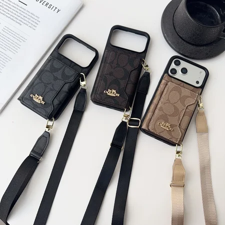 コーチ iPhone17 17promax ショルダーケース カードポケットストラップ付き