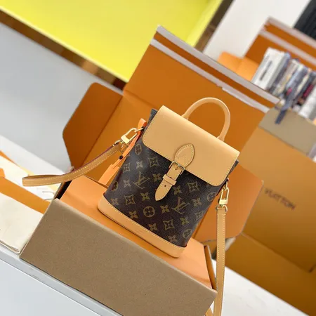 ルイヴィトン ソーホーMM バックパック モノグラム レザー