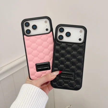 MiuMiu iphone17 17promax携帯ケース ホットスタンプ ロゴ入れ PUレザー 黒 ピンク