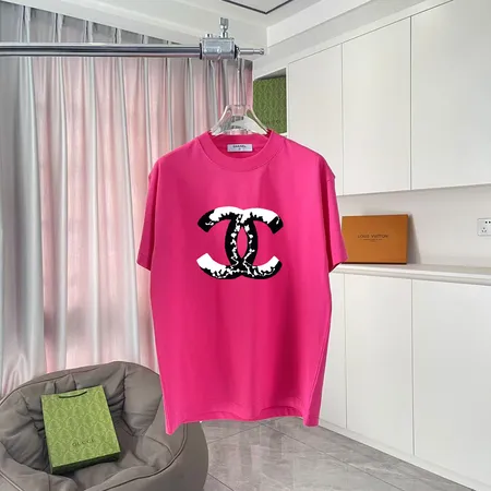 シャネル ローズレッド 半袖Tシャツ 綿100% 通気性