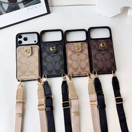COACH iPhone18Pro/18ProMax ケース 定番 C ロゴ レザー 背面カード収納 ショルダーストラップ付き 斜めがけ スマホショルダー