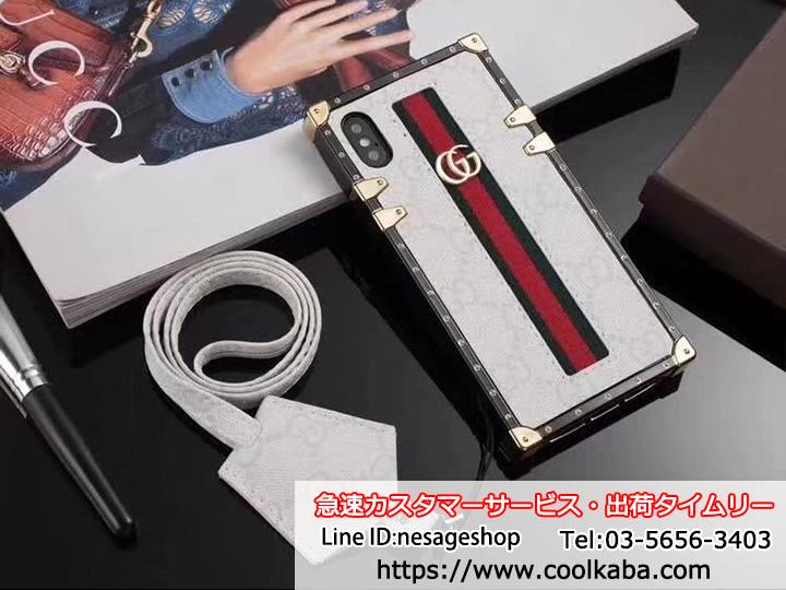 GUCCI アイフォン11 proケース ネックストラップ