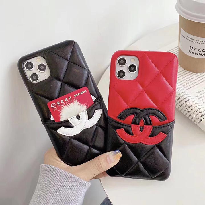 アイフォンXS マックスケース シャネル