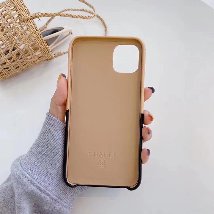 アイフォンXS マックスケース シャネル