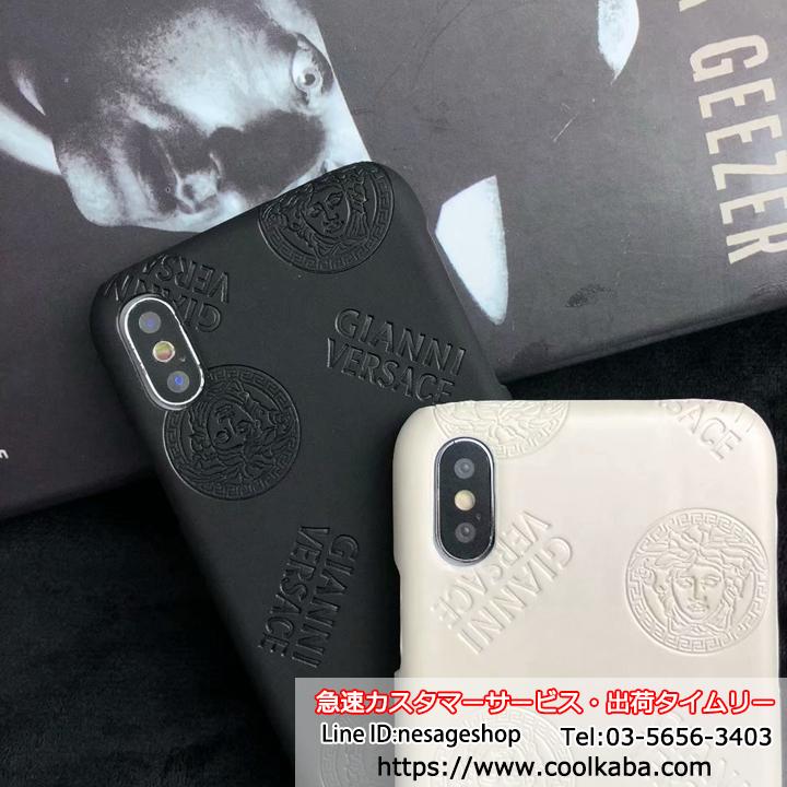 VERSACE iPhoneXSカバー エンボス加工