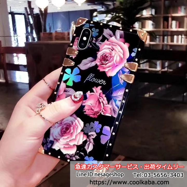 トランク型 iPhoneXsMax カバー シュプリーム