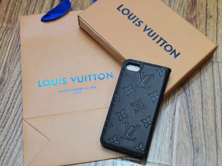 LV iphone 13カバー 手帳型