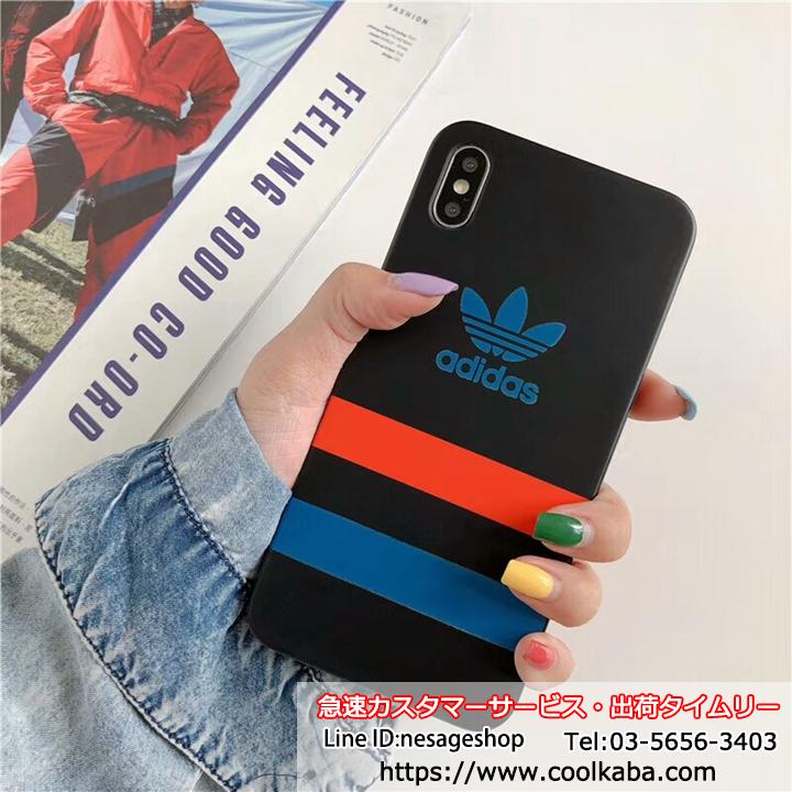 アイフォーンxs ケース adidas