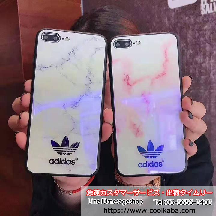 iphone8ケース adidas 背面ガラス