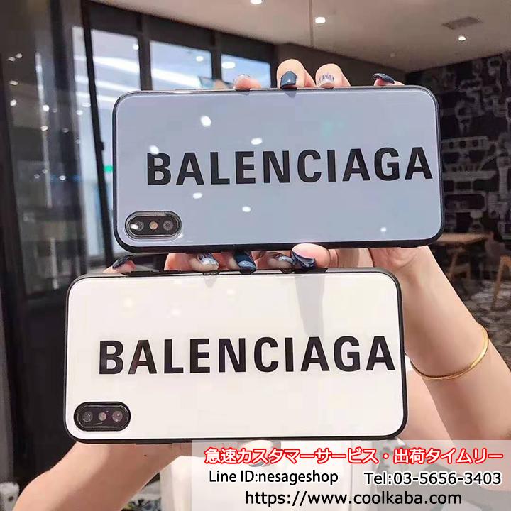 balenciaga iphone15 pro maxケース 流行り
