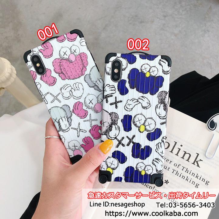 カウズ iphone11 proケース かわいい