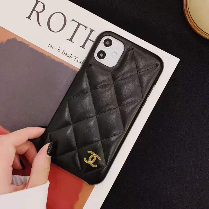 chanel iphone16 pro maxケース ソフトレザー