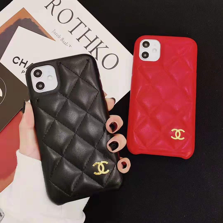 chanel iphone16ケース 女性愛用