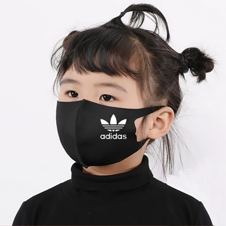 Adidasマスク