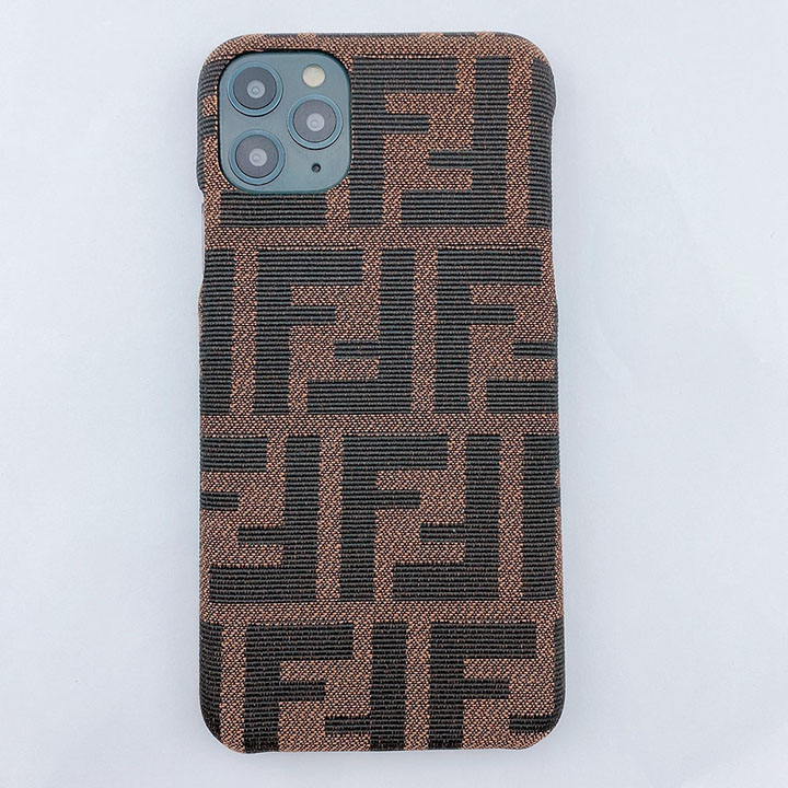 フェンディ iphone8 plusケース