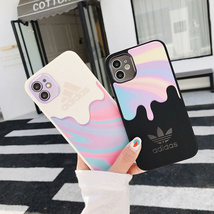 Adidas iphone12/11proカバー