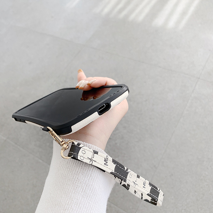 ミッキー スマホケース アイフォーン12Promax/12