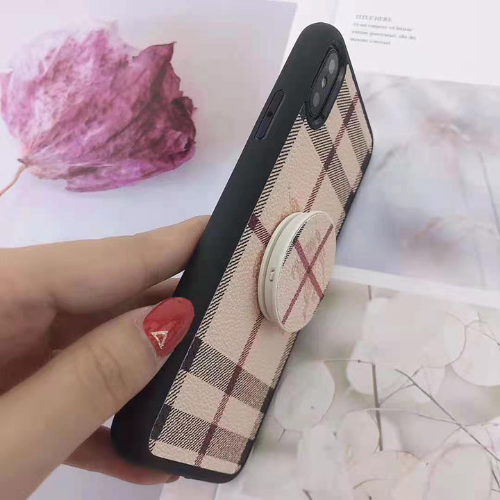 iPhone 11 保護ケース Burberry スタンド機能