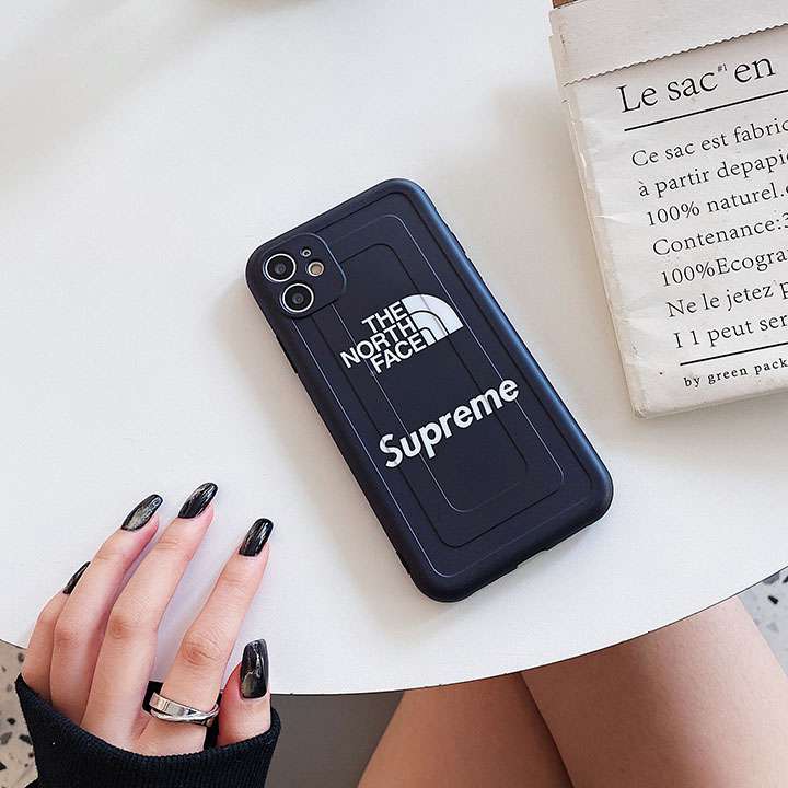 Supremeアイフォーン12 プロマックスケース人気