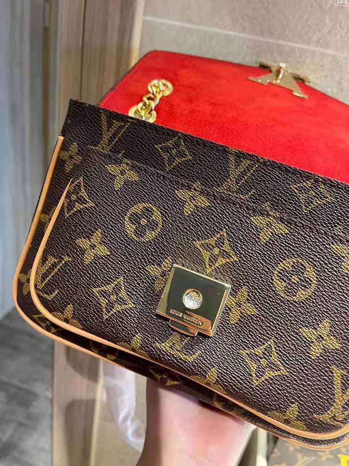 ショルダーバッグ vuitton