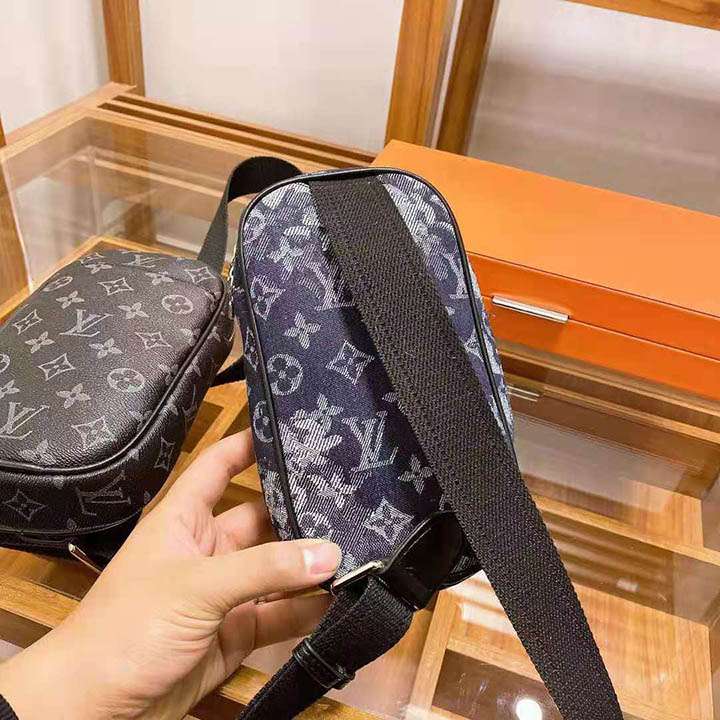 ルイヴィトン バッグ メンズ