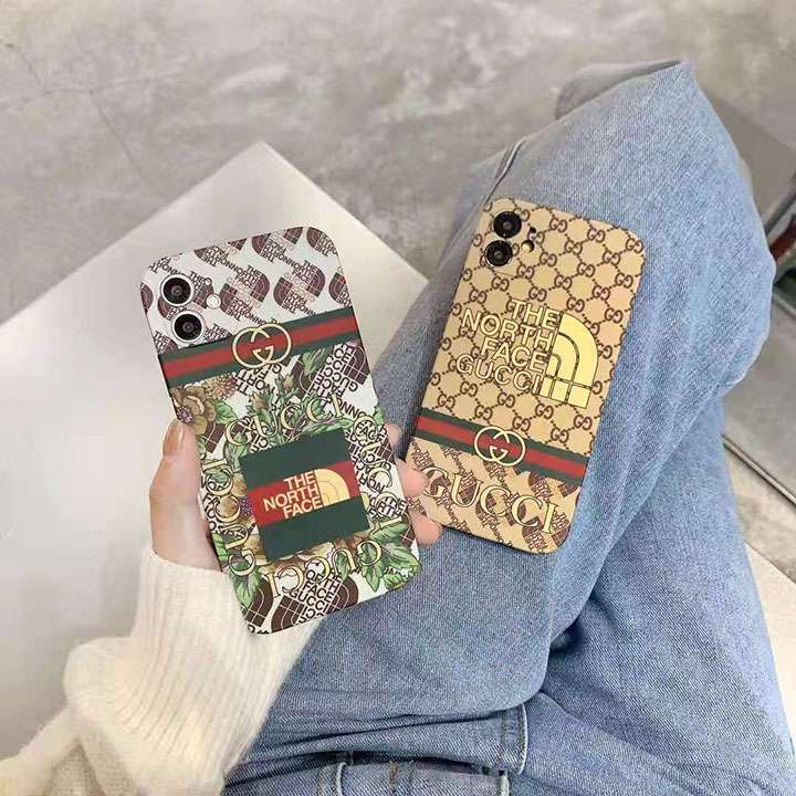 グッチ&THE NORTH FACE コラボ トiPhone12スマホケース