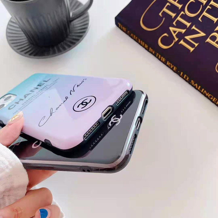 Chanel保護ケースアイフォーン7plus