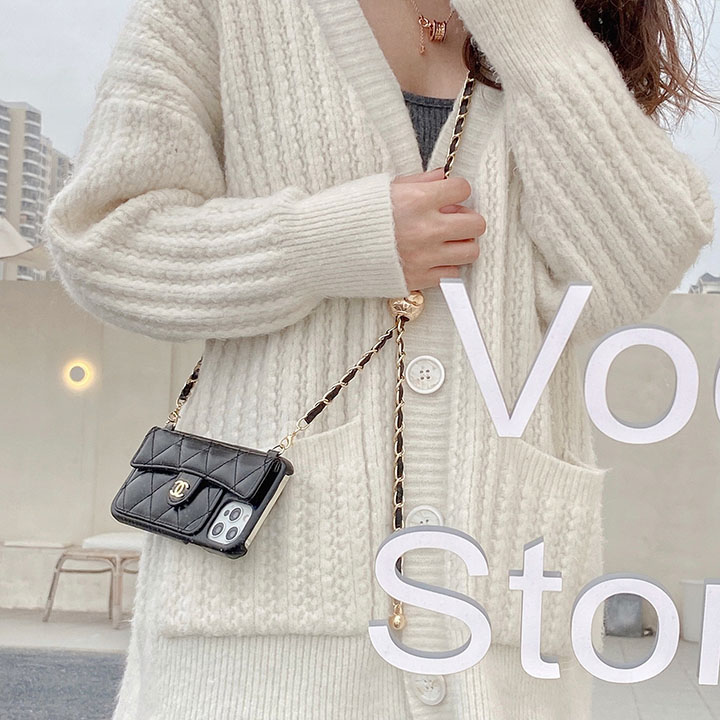 chanel iphone 16 proケースレディース