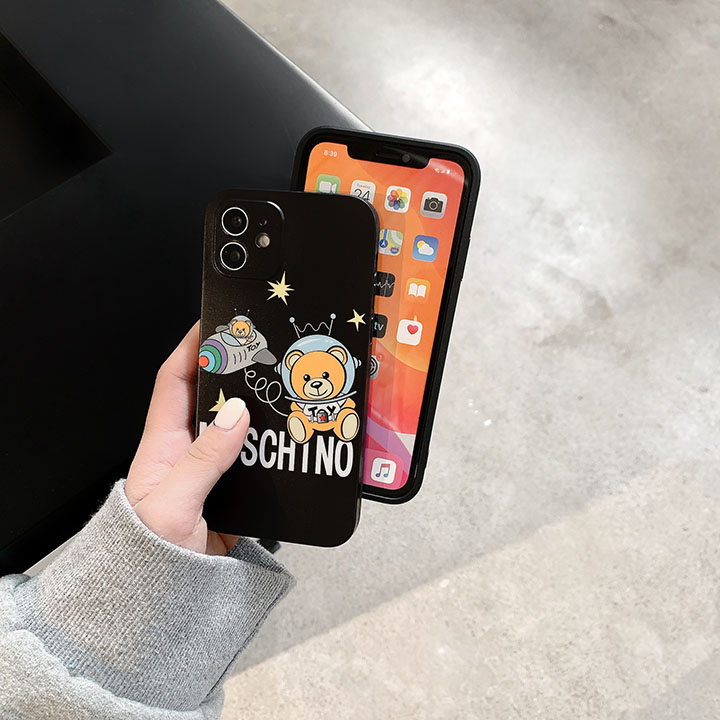 Moschino アイフォン xs max経典柄保護ケース