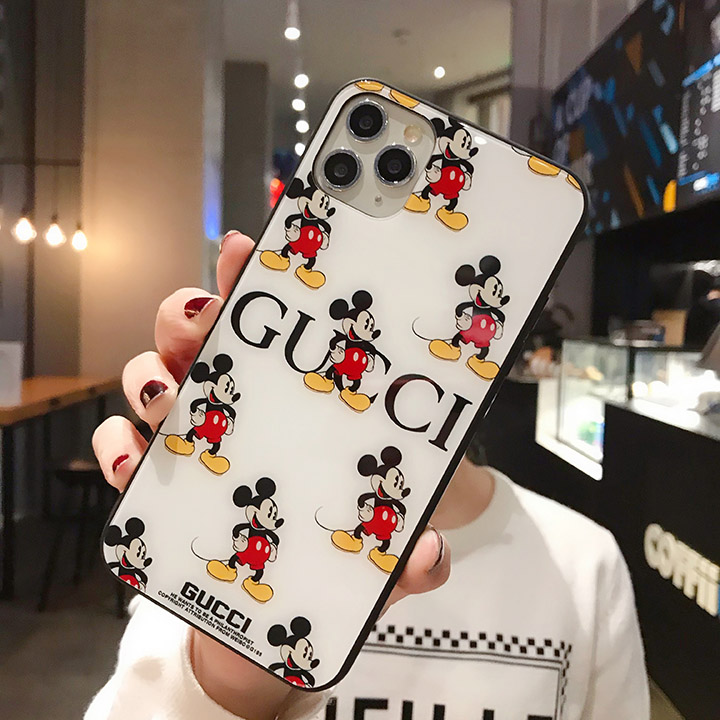 流行りGucci iPhone 8plusカバー