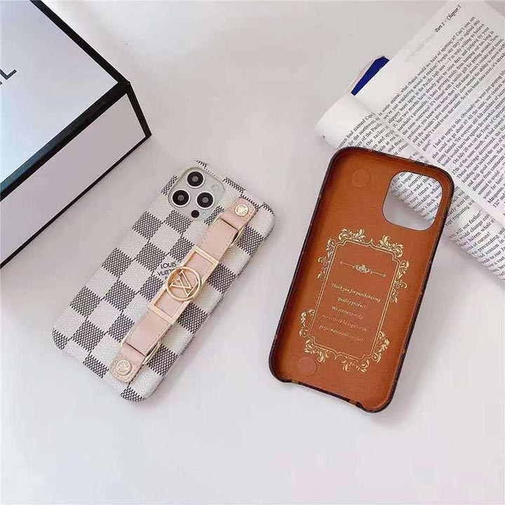 ルイヴィトンiphone16ケース ダフニバンパー