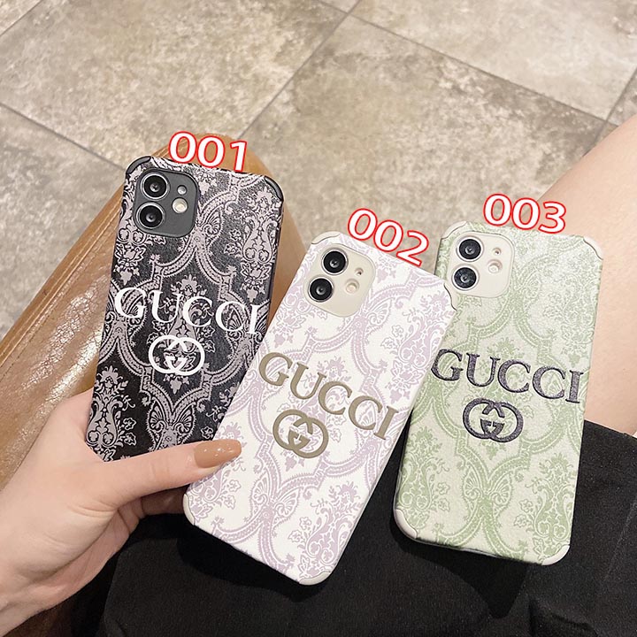 Gucciアイフォーン12 プロマックスカバーロゴ型押し